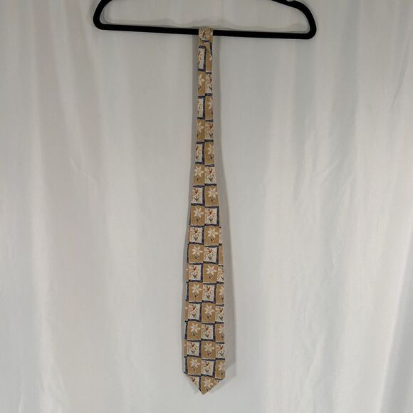 Jos A Bank 100% Silk Tie Men's 59" Yellow Floral Executive Collection 4" Wide - Picture 2 of 5